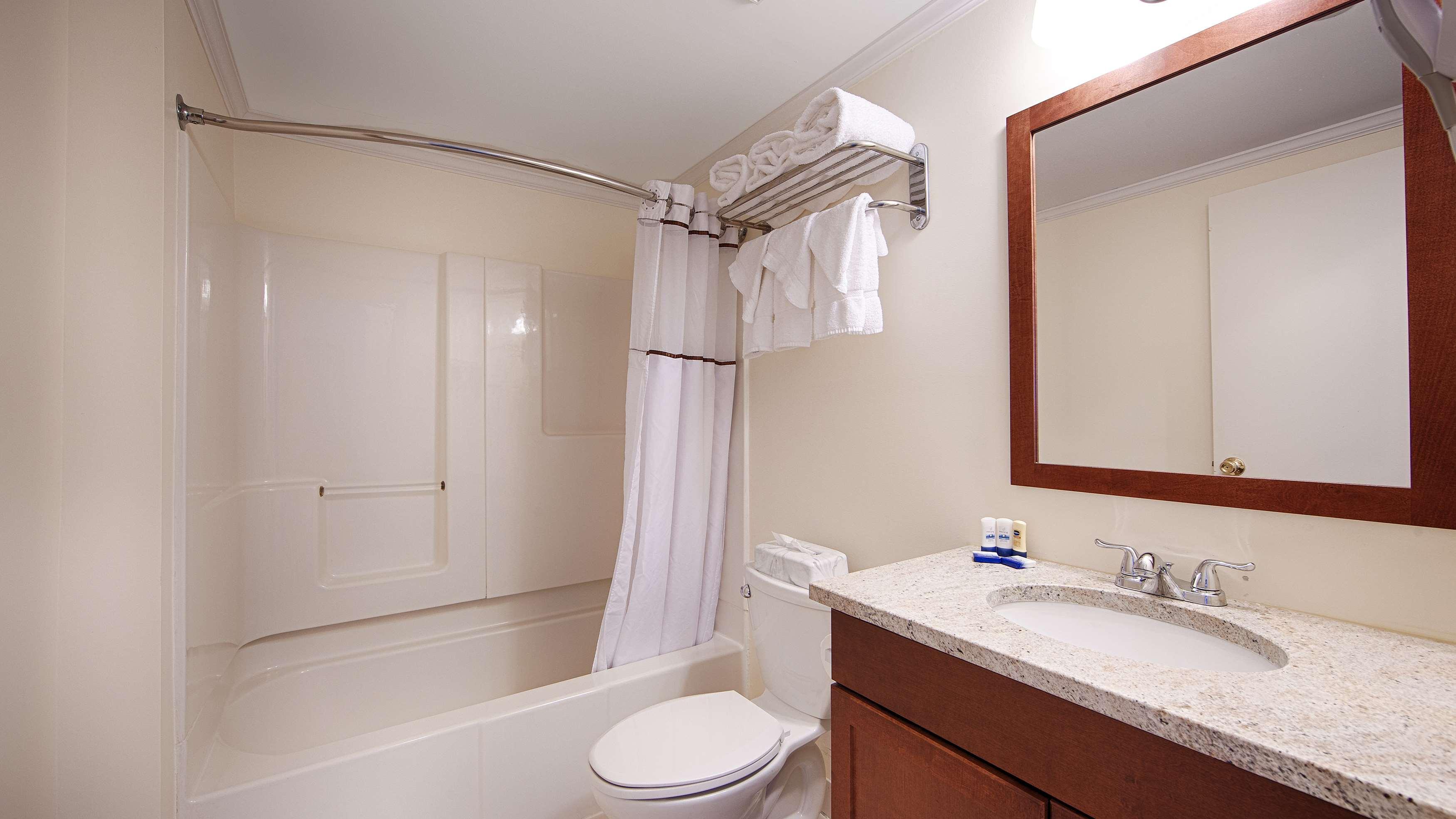 Best Western Adams Inn Quincy-Boston מראה חיצוני תמונה