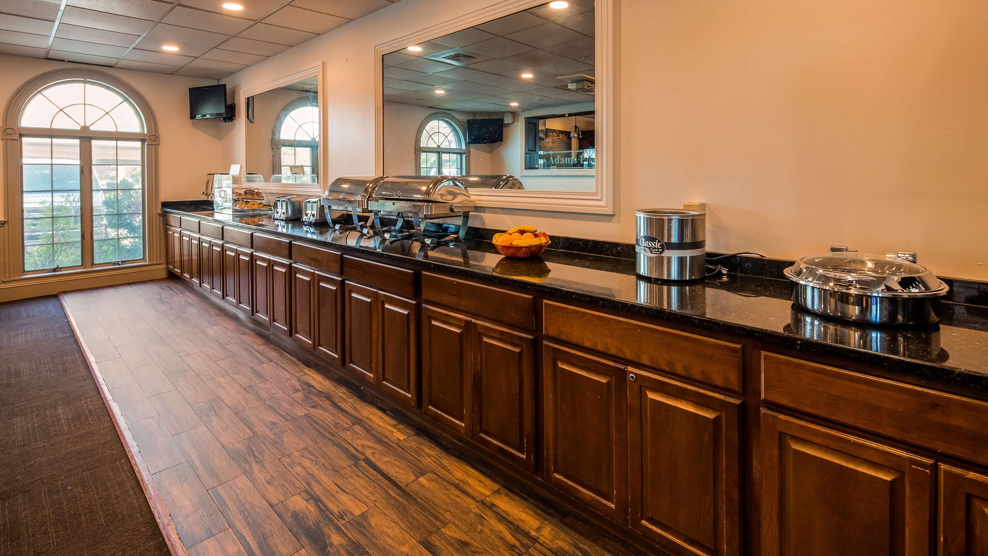 Best Western Adams Inn Quincy-Boston מראה חיצוני תמונה